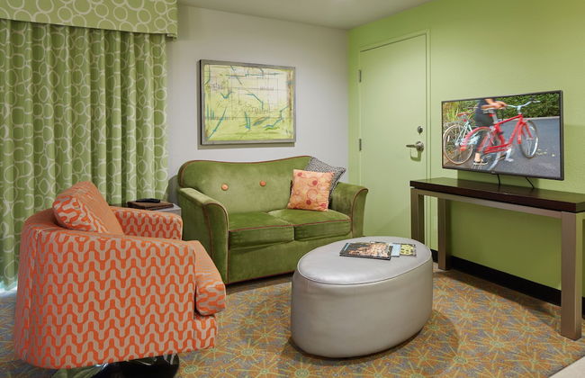 Inn at Northrup Station - Foto 12