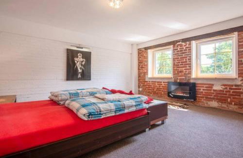 Comfortable house with a swimming pool and sauna - Foto 13