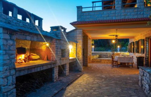 Pet Friendly Home In Cara - Photo 33