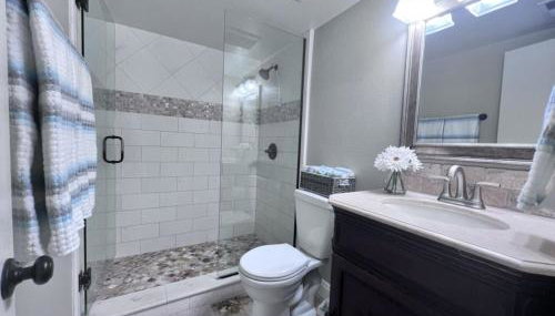 Luxurious 2 Bedroom Condo Shortest Walk To Disney - Foto 2