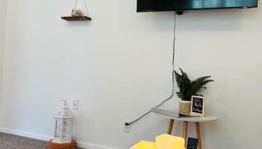 House of Shells, beautiful garden, fenced yard, dog friendly, fire pit! - Foto 3