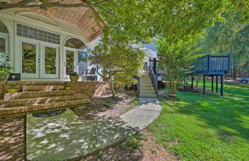 2 Mi to Clemson Central Villa with Deck, Near Lakes - Foto 25