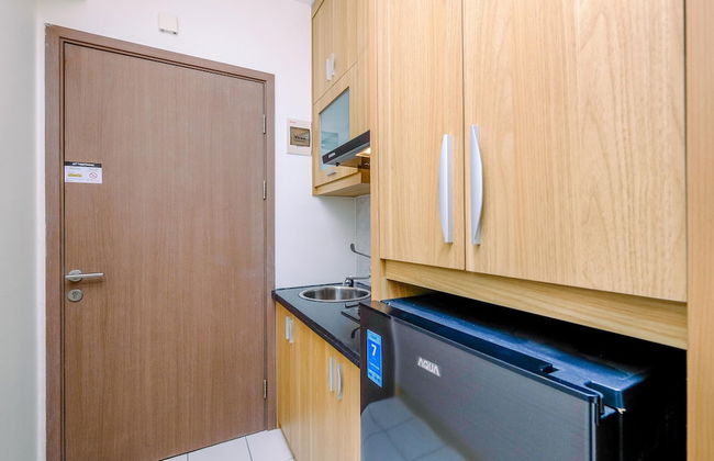 Nice and Comfort Studio at 25th Floor Podomoro Golf View Apartment - Foto 7