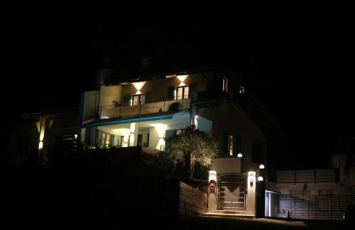 Villa Monforte Barolo with private pool - LANGHE GATEWAY - Foto 17