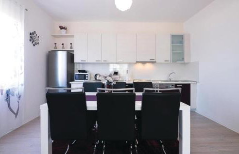 Five-Bedroom Holiday Home In Gorica - Foto 32