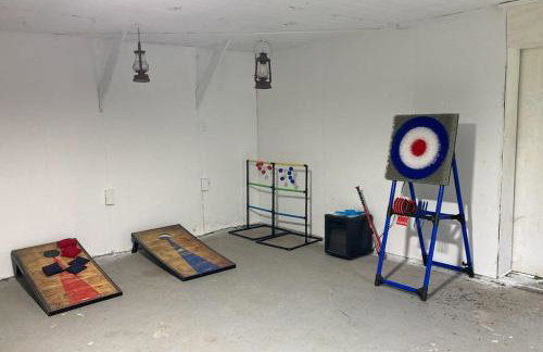 Redwood Farmhouse in the Orick Valley - Photo 38