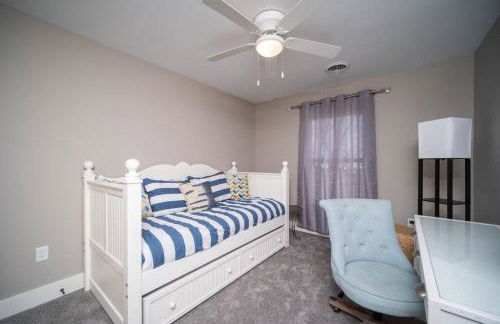 Charming Condo in Bettendorf - Foto 14