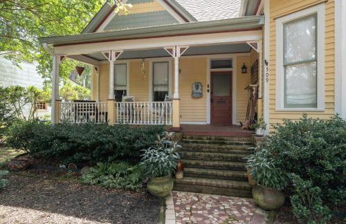 Spacious, Soulful Southern Stay - Foto 68