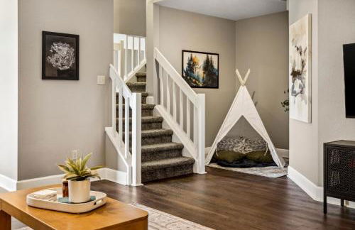 Hot Tub - Scenic Views - Spacious Deck - Game Room - Foto 44