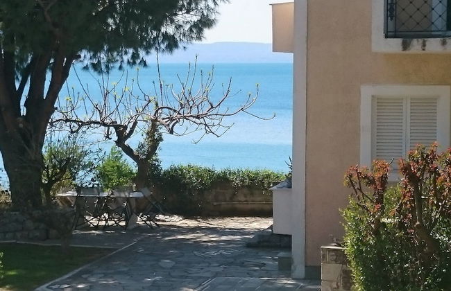 Messinian Blue SeaSide Villa - Photo 31