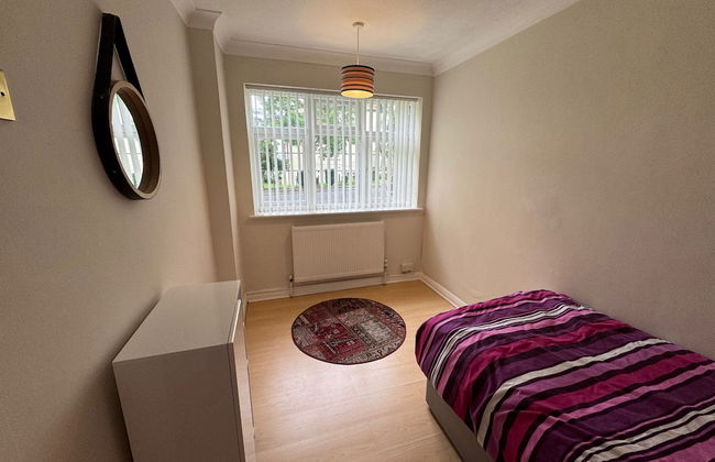 Lovely 2 Bedrooms Flat in South Sutton - Foto 4