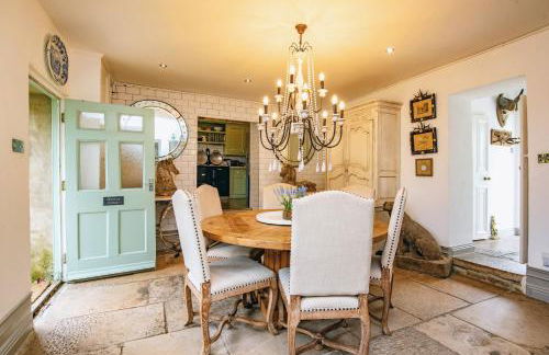 Magnificent Clarence cottage! - Photo 38