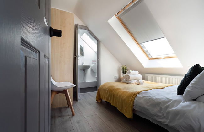 Family Holiday Home With Hot Tub Sleeps 8 - Foto 3