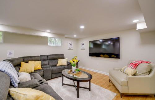 Direct Beach Access Getaway on Port Orchard! - Foto 32