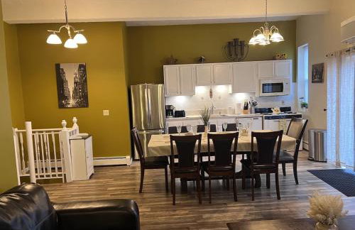 Max NY VIEW 5 Apartment Combo Sleeps 60 15 Mins to NYC - Foto 63