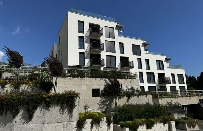 Lux - With Private Pool - A1 - Photo 35