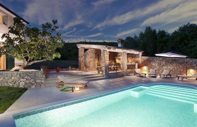 Attractive Villa With Private Swimming Pool, Beach Volleyball and Fenced Garden - Foto 27