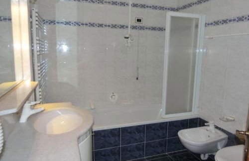 Garni Criss - Foto 26