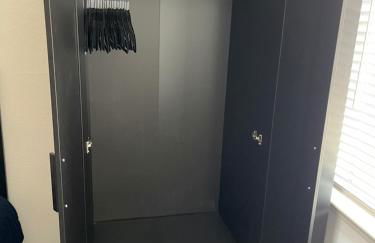 Centrally-Located 1BR Suite with Resort Pool View - Foto 11