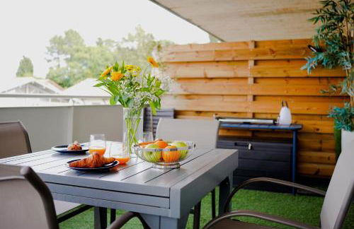 Lumimizan- Spacieux, grand balcon, wifi, lac et plage - Foto 26