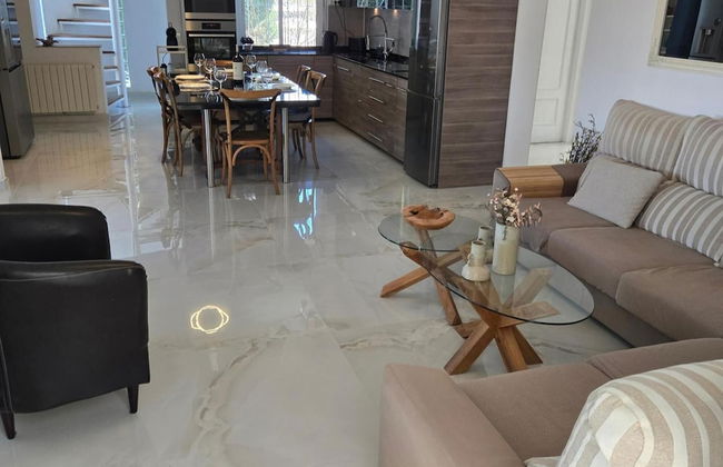 3-bed Villa Sleeps 8 With Private Pool - Foto 9