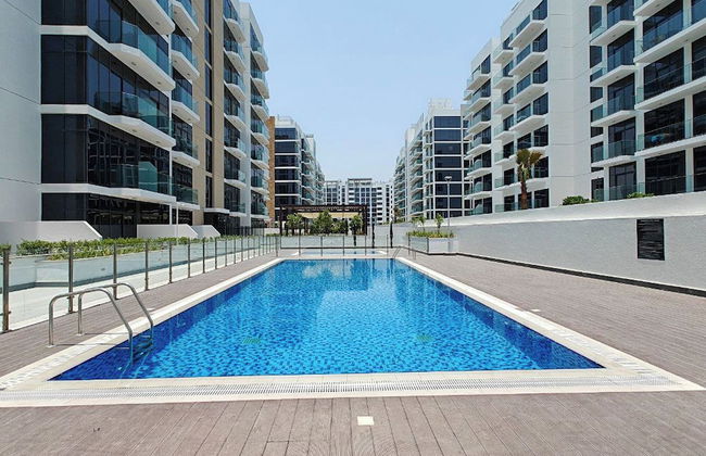 Pool View 2 adults 2 kids Brand New Czec - Photo 1