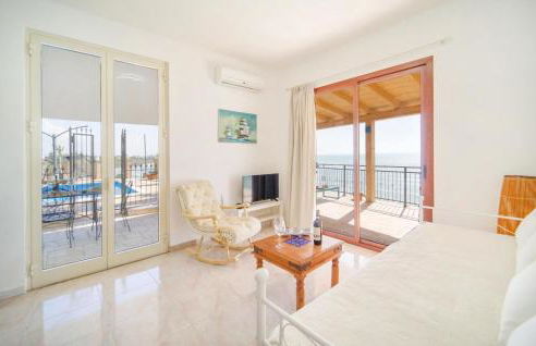 2 Bedroom Amazing Home In Ciotta - Foto 7