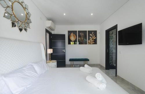 Villa Olivia - NEW! - Photo 40