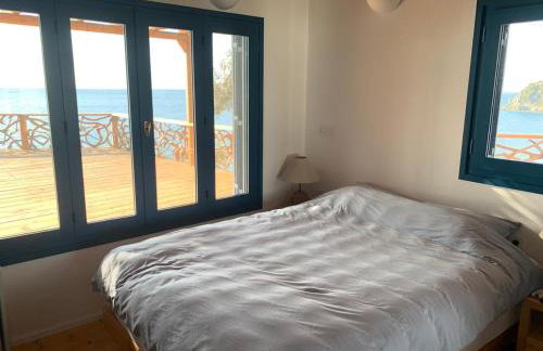 House with balcony on the sea - Photo 5