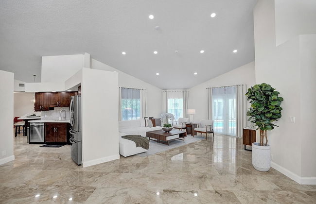 The Grand Luxe 8BR Villa w Pool and Basketball - Foto 47