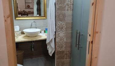 Nonna Elena - Foto 4, Shower