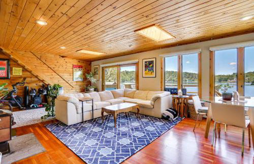 Waterfront Home on White Lake Near Bethel Woods! - Foto 4