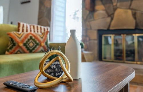 Heritage Haus - Luxe 2BR w Deck, Pets OK, Wi-fi, Near Marietta Sq - Foto 9