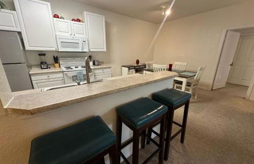 Second Floor 2-bedroom Condo in Southern Dunes - Foto 8