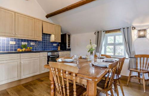 4 Bed in Conwy 95386 - Photo 4