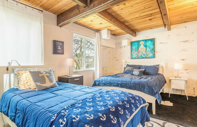 Totally Beachin' Getaway by Avantstay Waterfront - Foto 28