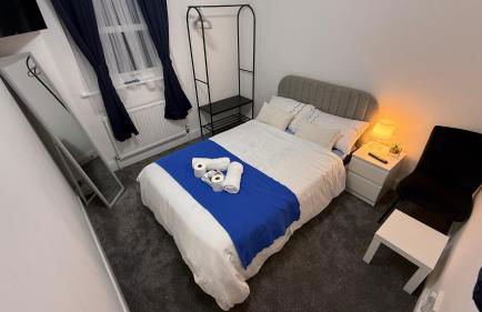 Pat Signature Stays - Photo 41