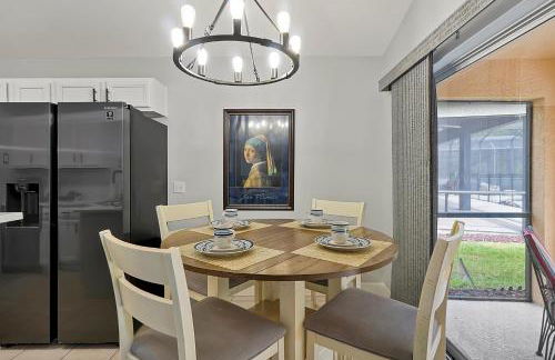 Walkin' on Sunshine - 5 bed pool home in Terra Verde Resort near Disney - Foto 15