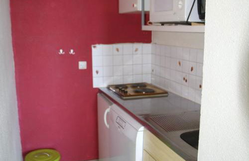 3 pièces au pied des pistes avec balcon, 2 chambres - FR-1-557-23 - Foto 5
