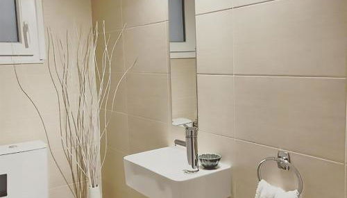 Harmony Elegant Central Apartment - Photo 5