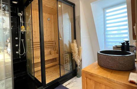 Superbe appartement avec jacuzzi, sauna et hammam, proche de Paris - Photo 11