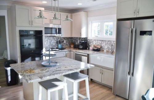 4BR Soundfront cottage Private Dock Fishing - Foto 5