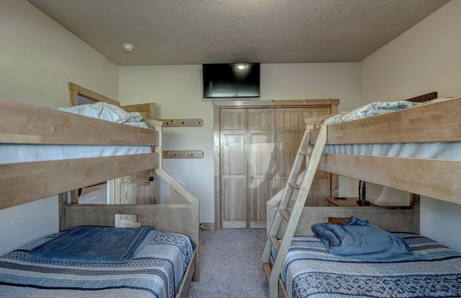 Holy Terror Chalet at Terry Peak - Foto 2