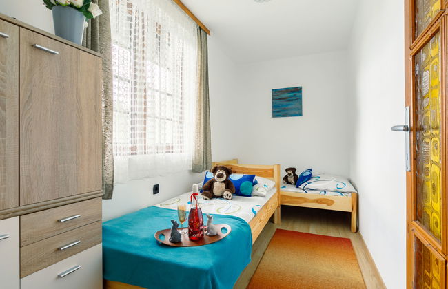 6 bedroom House in Balatonfenyves with private pool and garden - Photo 12