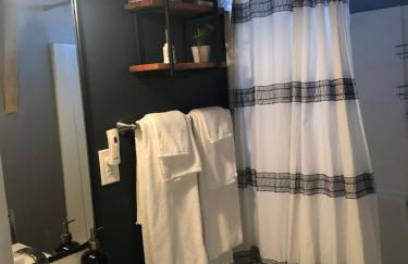 Maison Solange-Red Barn Farmhouse Style- Moonridge - Foto 23