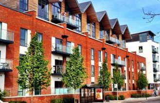 Apartment in Newbury Parkway Centre - Foto 1