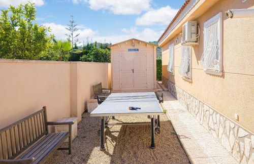 Sunny Poolside Stay in Busot - Foto 7