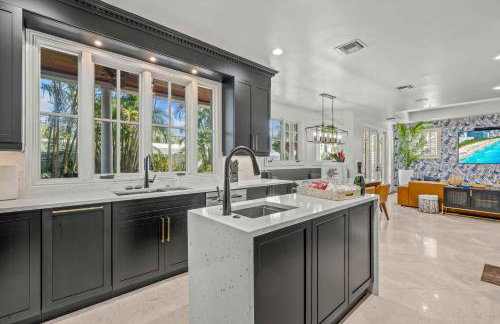 Walk to Beach Heated Pool Serenity at its Finest Hemingway Key VlLLAS - Foto 14