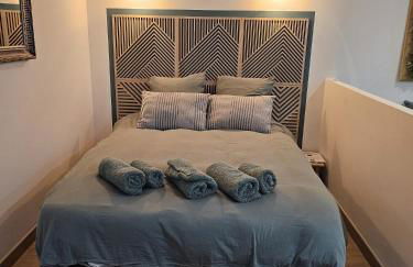 La Dame - Parking Privé GRATUIT Proche GE Alstom & Centre-Ville - Foto 2