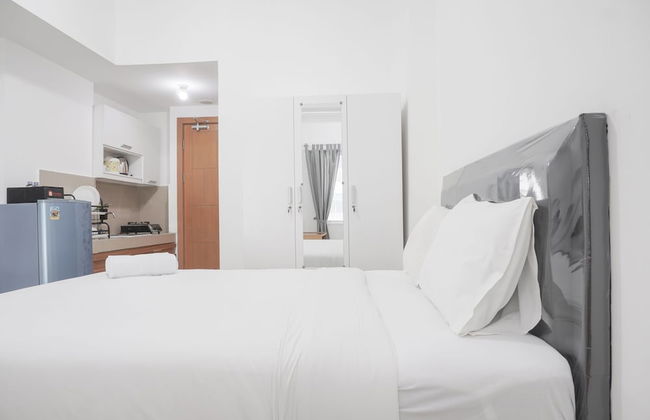 Minimalist And Cozy Studio Room At The Nest Puri Apartment - Foto 7